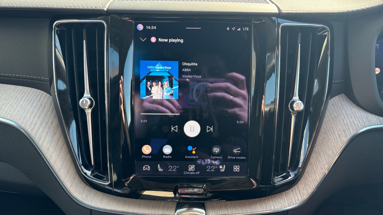 Volvo Xc60 2.0 T8 455 RC PHEV Inscription Pro 5dr AWD Auto Estate